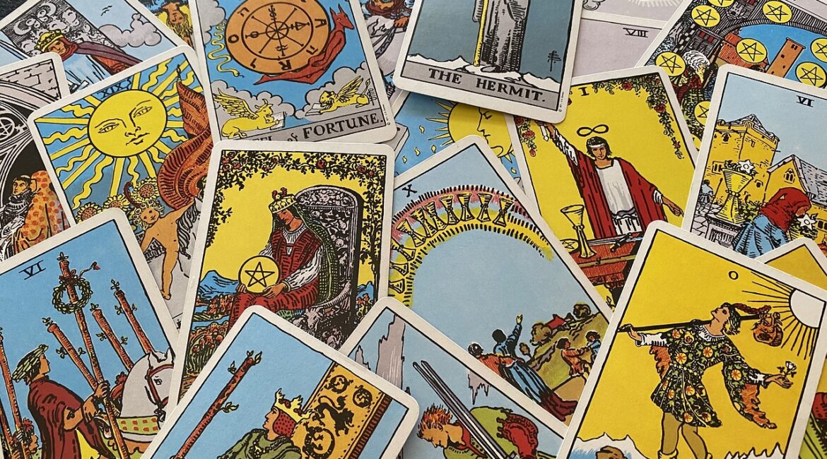 Le processus de croissance transpersonnelle avec les cartes de tarot